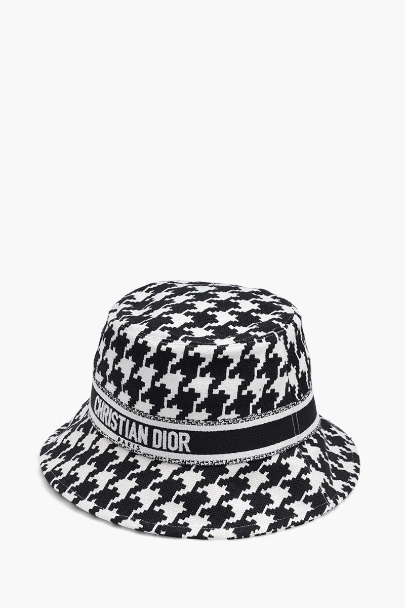 CHRISTIAN DIOR 30 Montaigne Small Brim Bucket Hat in Black/White with Large Houndstooth Motif 2