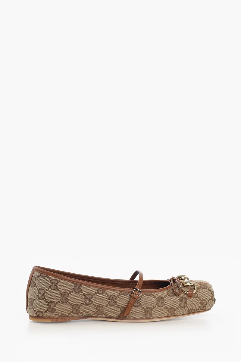 GUCCI Women Horsebit Ballerina in Beige 0