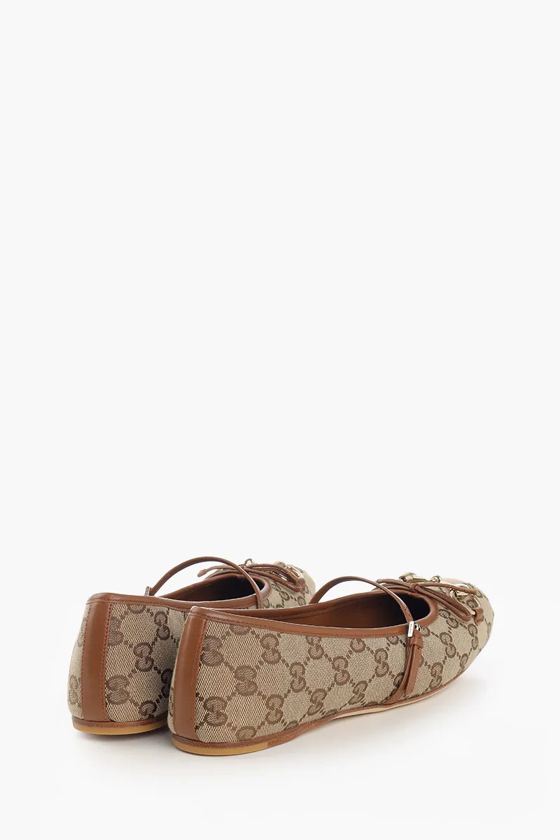 GUCCI Women Horsebit Ballerina in Beige 1