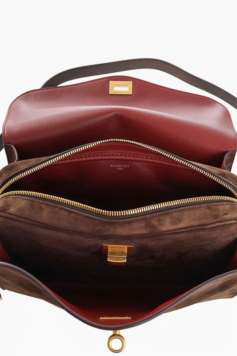 BALENCIAGA Medium Le 7 Shoulder Bag in Mocha Suede Calfskin 3