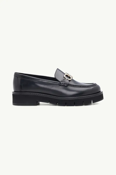 FERRAGAMO Women Gancini Heel 2cm Loafer in Black Calf Leather