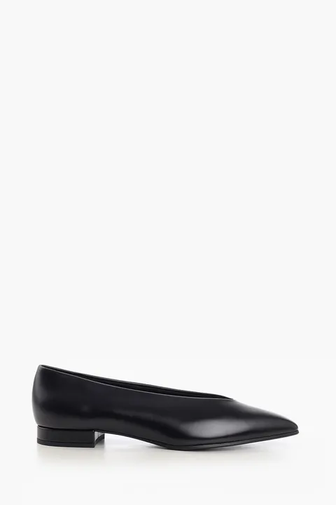 LORO PIANA Rebecca Ballerina 2cm in Black Calfskin
